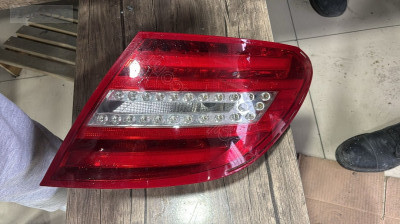 MERCEDES C SERİ W204 MAKYAJLI LEDLİ SAĞ DIŞ STOP 2048202764