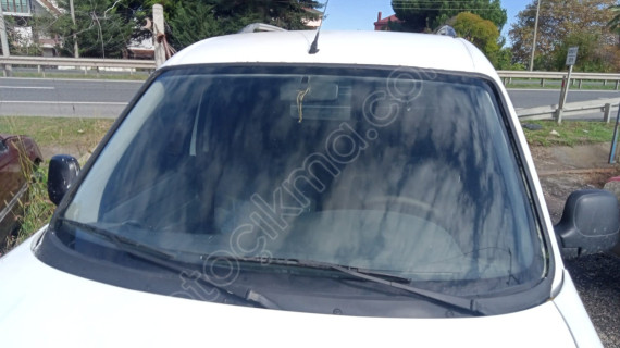 Peugeot Partner  ön cam