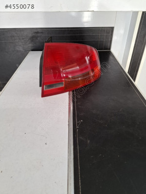 AUDİ A4 SAĞ DIŞ STOP