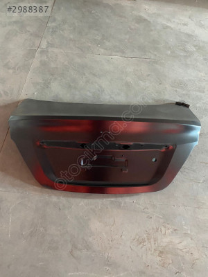 Hyundai accent blue delikli bagaj kapağı sıfır
