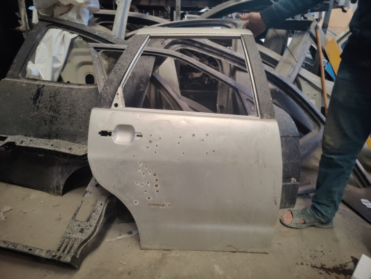 2000 VOLKSWAGEN POLO CLASSIC SAĞ ARKA KAPI