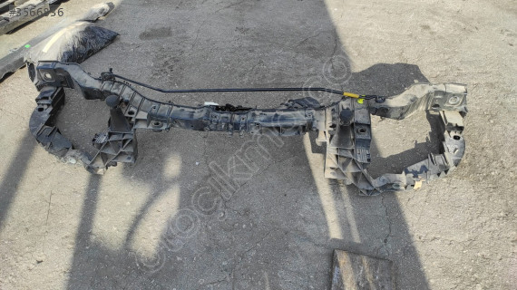 FORD KUGA ÖN PANEL