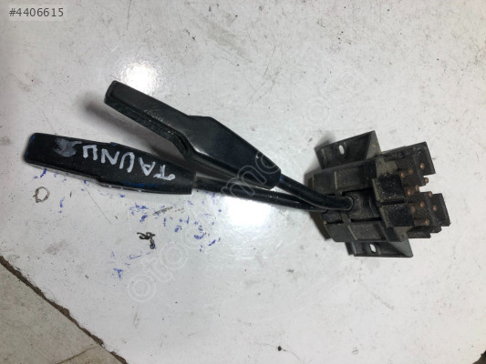 Ford Taunus Far Sinyal Kolu