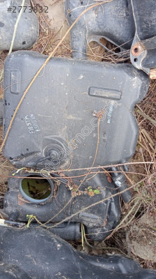 Ford Fiesta benzinli yakıt deposu yedek parça