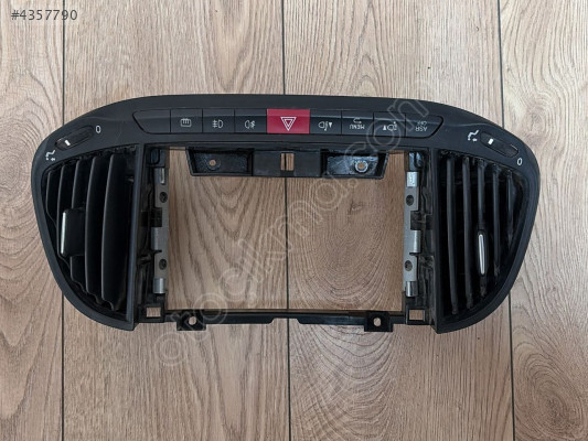 Fiat DOBLO HAVALANDIRMA IZGARALARI