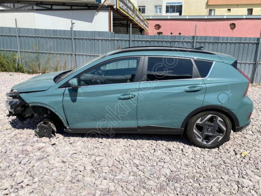 HYUNDAİ BAYON SOL ÖN KAPI SÖKME HATASIZ DOLU 2021-2025