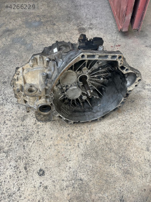 RENAULT TRAFİC 1.6 DİZEL KOMPLE ŞANZIMAN