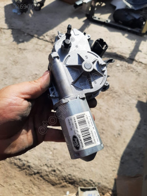 COURİER CAM SİLECEK MOTORU ORJİNAL ÇIKMA