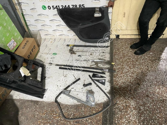 OPEL ASTRA F SOL ARKA KAPI CAM LASTİĞİ 1990-1997 MODEL