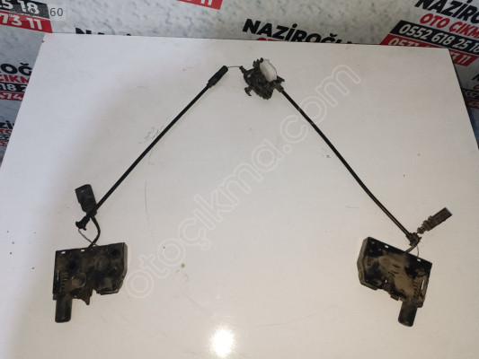 Audi A3 ön kaput kilidi