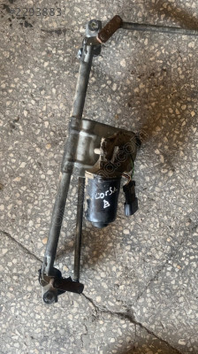 Opel Corsa B silecek motoru