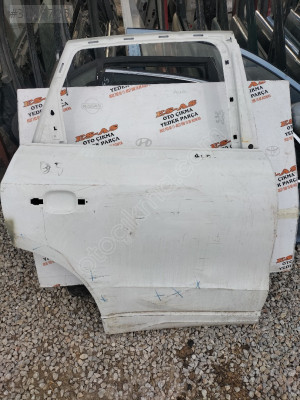 Audi Q5 çıkma sağ arka kapı 2009-2015