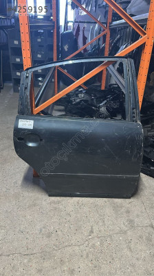 VW PASSAT SAĞ ARKA KAPI 2000-2005 MODEL