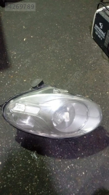 FİAT 500L SAĞ ÖN FAR