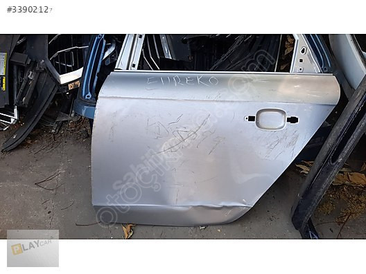Audi 2014 model a4 sol arka kapi