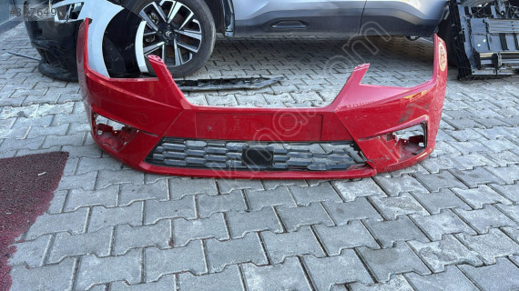 Seat İbiza ön tampon parçası çıkma