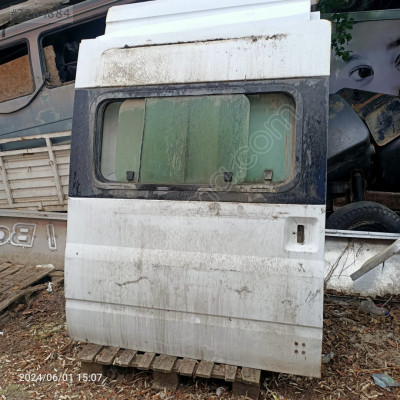 Transit sağ sürgülü kapı çıkma orjinal