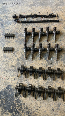 VOLKSWAGEN TRANSPORTER T5 2.5TDİ AXD ENJEKTÖR ÇIKMA ORJİNAL