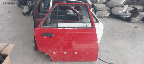 Renault Brodway  Rn Sağ Arka Kapı