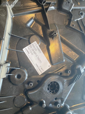 BMW G20 SOL ÖN KAPI CAM KRİKOSU 7497103-05 51338498853 Ç