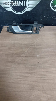 8P4837019 AUDİ A3 SOL ÖN KAPI İÇ AÇMA KOLU