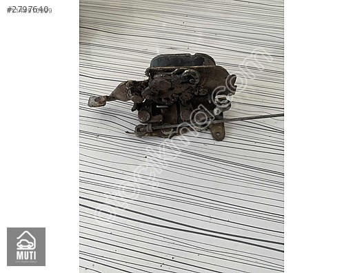 Uno sağ ön kapı kilidi