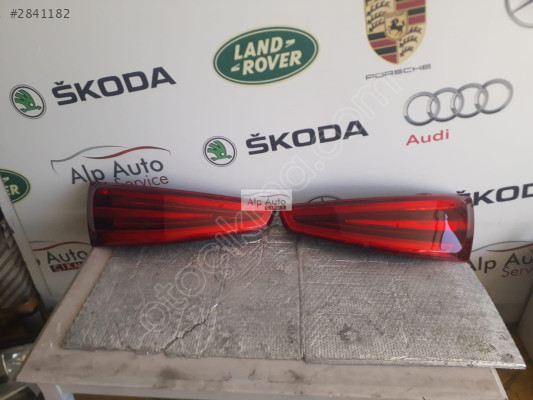 AUDİ Q3 SAĞ SOL STOP TAKIM