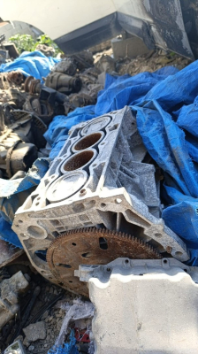 Nissan Mr18 yarım motor