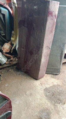 Tofaş bagac kapısı dolu