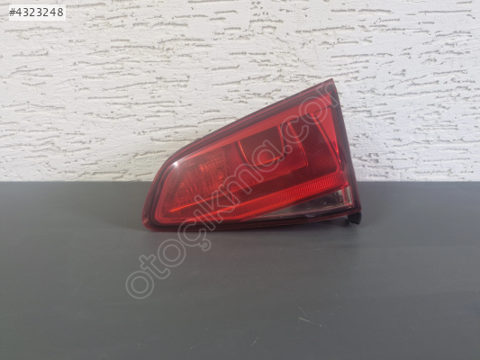 VOLKSWAGEN GOLF 7 SAĞ BAGAJ İÇ STOP LAMBASI ORJİNAL HATASIZ 2013-