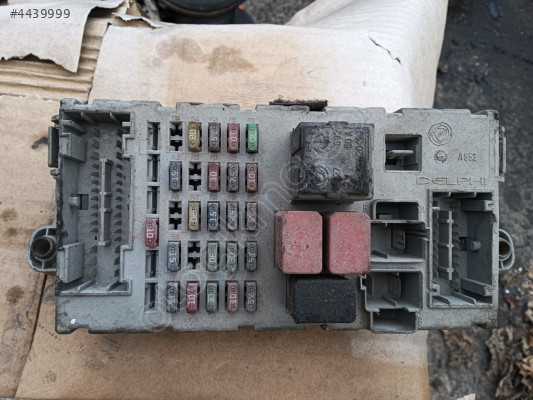 Fiat doblo 1.9 sigorta kutusu