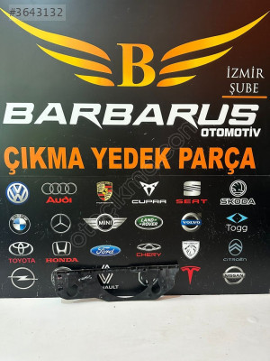 4N0807329 AUDİ A8 ARKA TAMPON ORTA BREKETİ