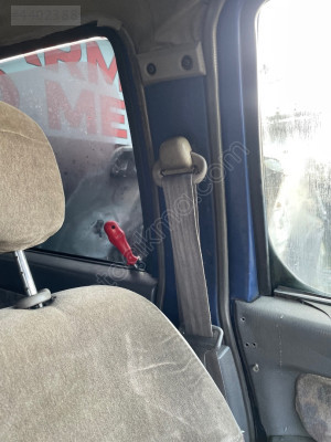 NİSSAN SKYSTAR EMNİYET KEMERİ