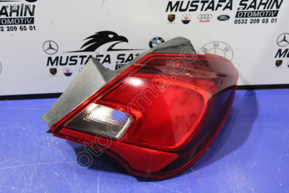 Opel Corsa E Sağ Dış Stop 460034366