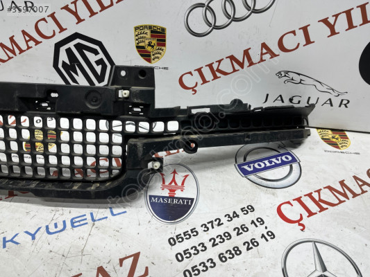 Land Rover defender ön tampon orta ızgara