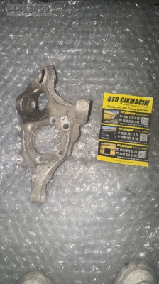 MERCEDES E SERİSİ W212 SAĞ ARKA TAŞIYICI A2123570206