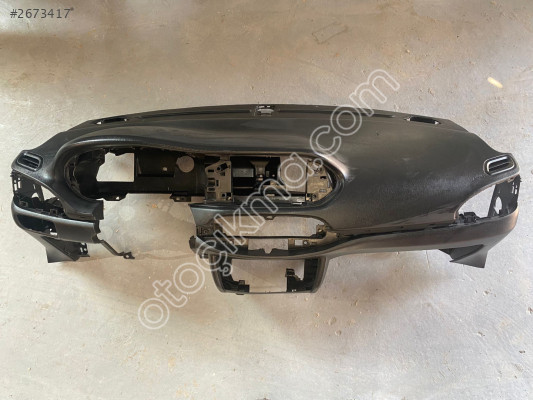 Fiat Egea Ön Göğüs Torpido Çıkma Orjinal 735601335