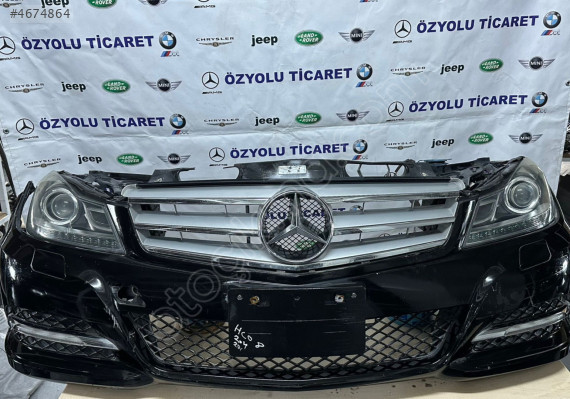 Mercedes W204 Makyajlı Dolu Panel Tampon Radyatör Ön Set