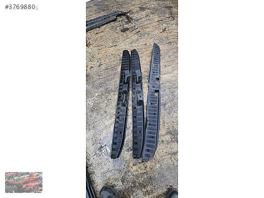 MERCEDES SPRİNTER CRAFTER ARKA KAPI EŞİK BAKALİT - A9066860074