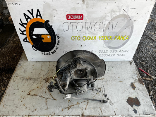 Toyota Corolla Sağ ön Fren Merkezi Kaliper Çıkma 2013-2018