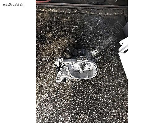 DACİA LOGAN ÜSTEN LEVYELİ ŞANZIMAN KOPLE ORJİNAL ÇIKMA