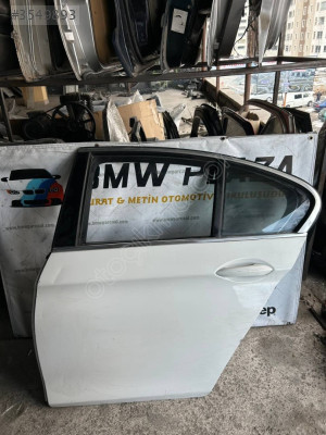 BMW 5 SERİSİ F10 SOL ARKA KAPI