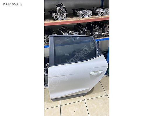 SEAT ARONA SOL ARKA KAPI ÇIKMA KONUK OTO 05366077016