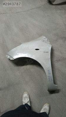 2006-2011 yaris çamurluk