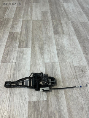 FORD FOCUS 3 SOL ARKA KAPI BRAKETİ BM51A224A37