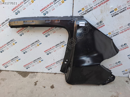 Dacia Sandero sol arka çamurluk