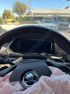 SKODA OCTAVİA DİREKSİYON SİMİDİ (AİRBAGSİZ) ORİJİNAL SÖKME