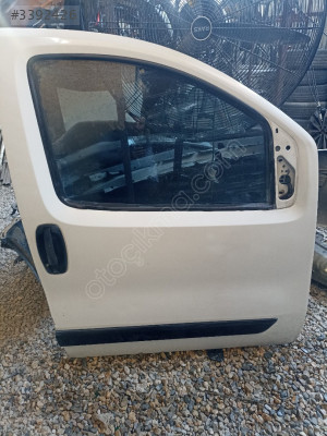 Fiat Fiorino Sağ Ön Kapı Dolu