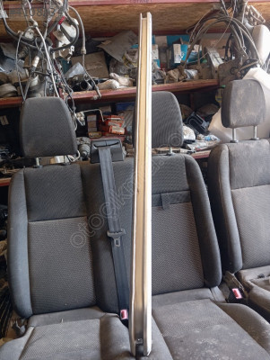 F.Transit V363 Orta kapı kızağı BK31-V25004BE