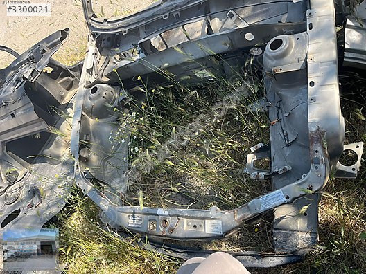 OTO CEMDEN ÇIKMA OPEL VECTRA B KESME SAĞ ÇEYREK